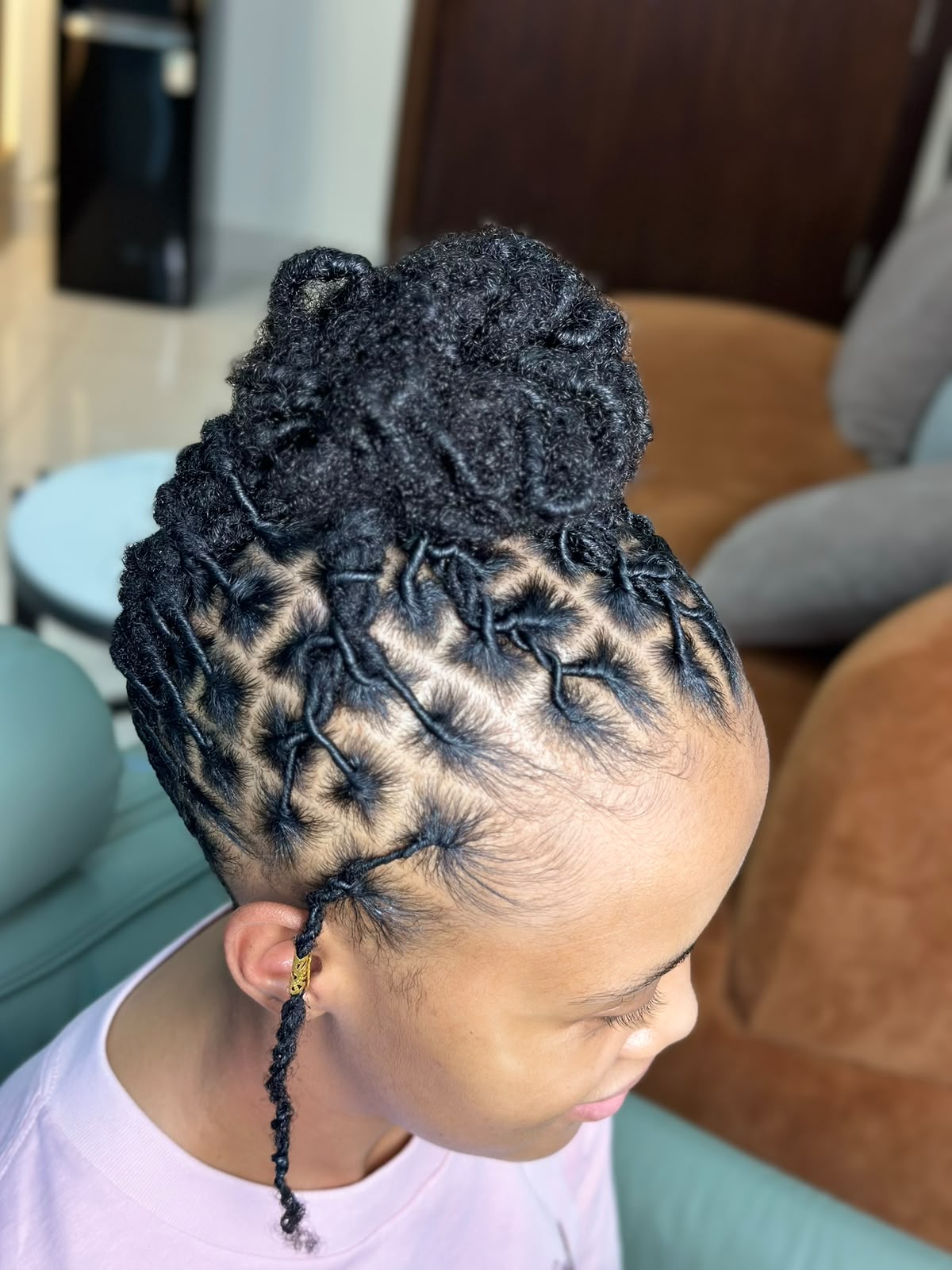 Dreadlocs natural hair installation